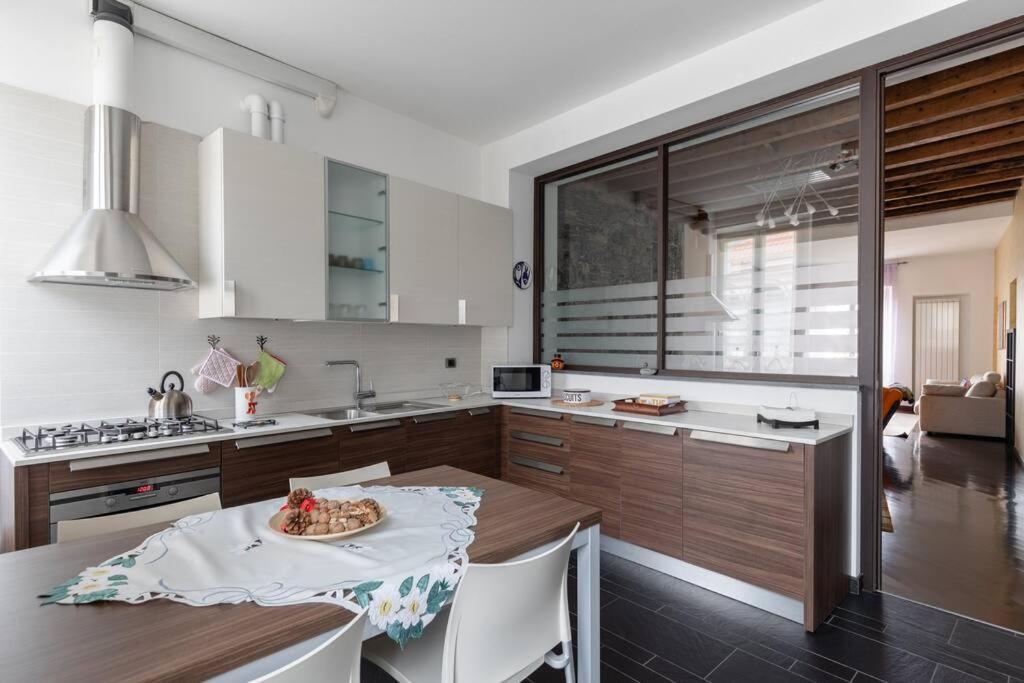 Magnifico Appartamento Centro Como - Rusconi 33 Exterior photo